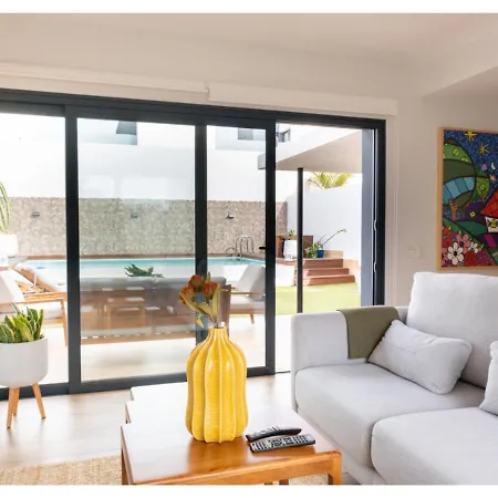Casa Bouganvillea Holiday home Lajares
