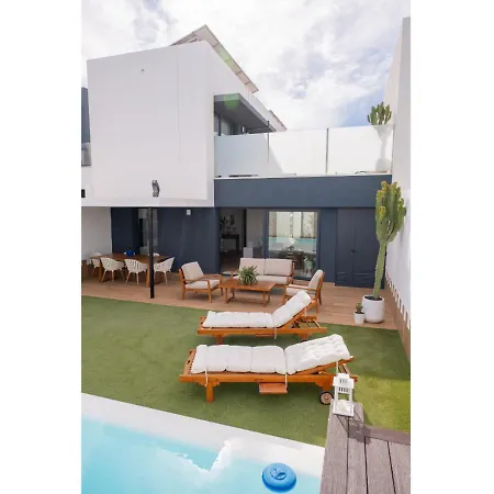 Casa Bouganvillea